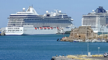 The Complete Guide to Getting from Civitavecchia Port to Rome & Airports